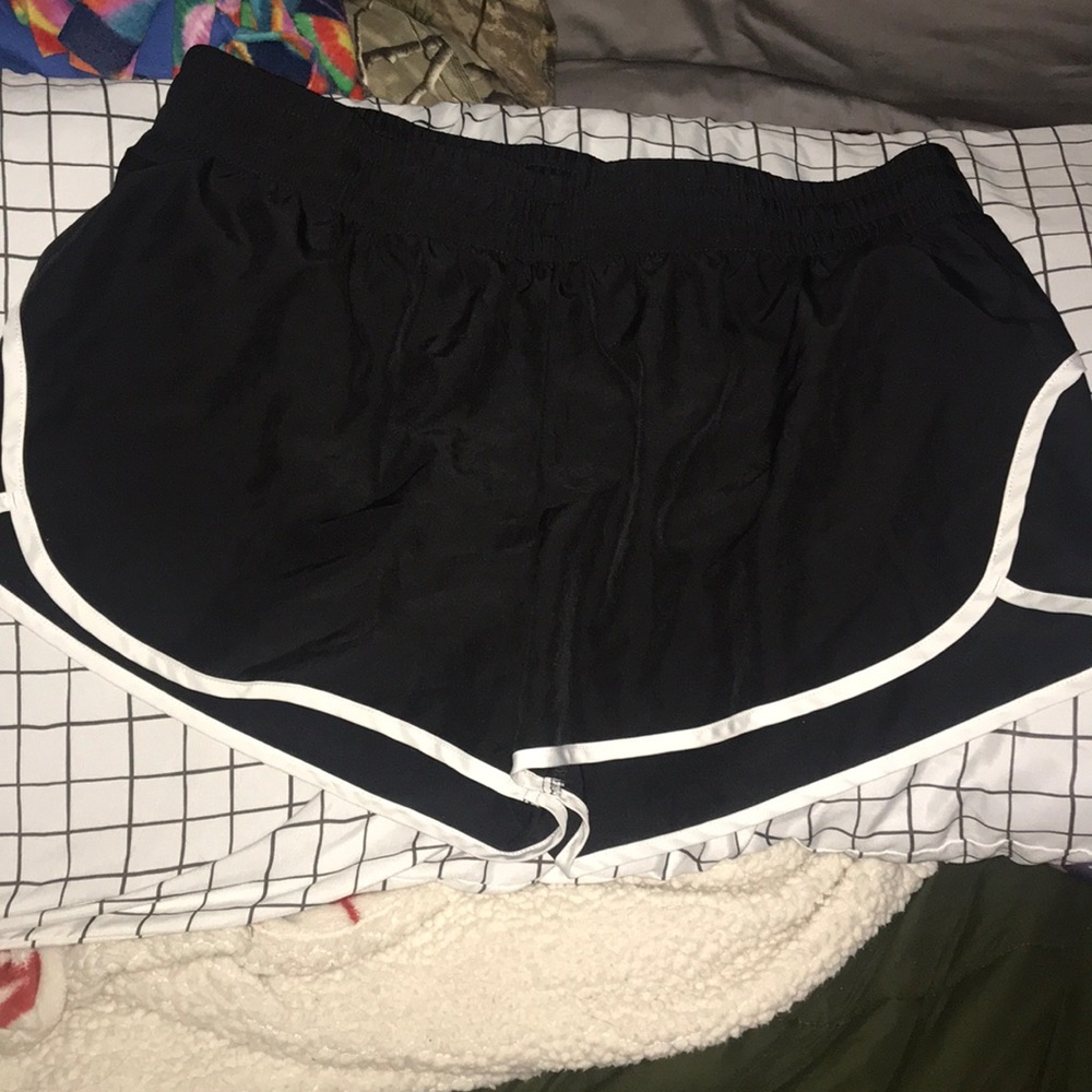 Black athletic shorts off brand nikes